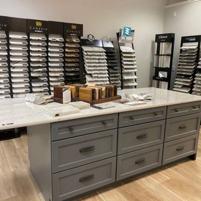 Dubuque Kiba showroom 